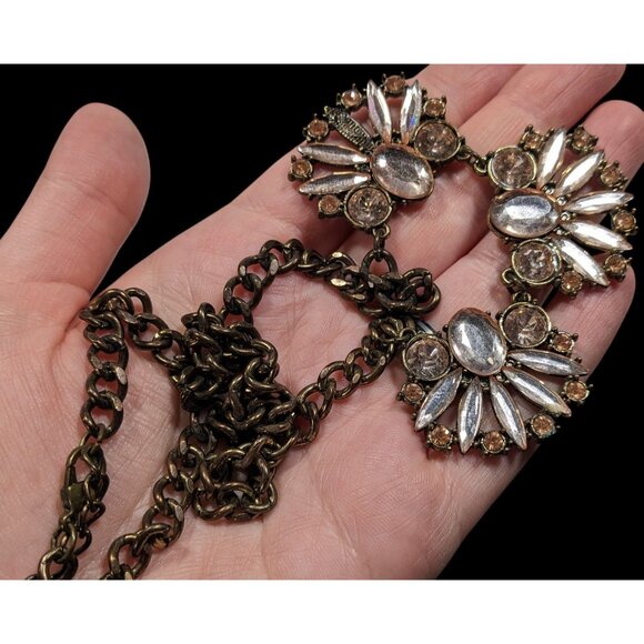 Funky Glam Y2K Style Floral Gemmed Statement Necklace (Missing Stone) - Picture 4 of 7